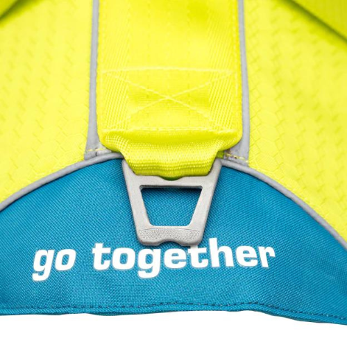 Kurgo Yellow Surf N Turf Dog Life Jacket Floatation Coat — D-Ring Detail