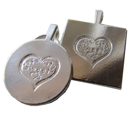 Sofa City Sweethearts Hola Mi Nombre Es Dog ID Tag Back View