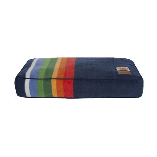 Carolina Pet Company Pendleton Dog Bed — Crater Lake National Park