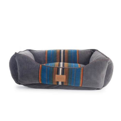 Carolina Pet Company Classic Pendleton Kuddler Dog Bed — Olympic Park (Front View)